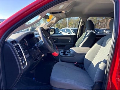 2019 RAM 1500 Classic SLT Crew Cab 4x4 6'4' Box