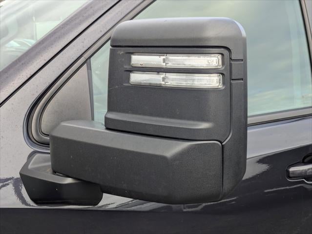 2023 Chevrolet Silverado 1500 4WD Crew Cab Standard Bed LT