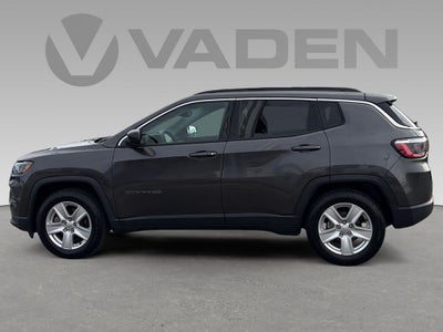 2022 Jeep Compass Latitude FWD