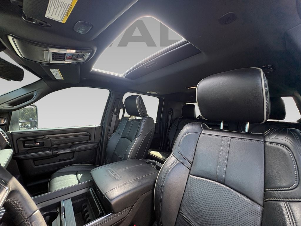 2024 RAM 3500 Limited Mega Cab 4x4 6'4' Box