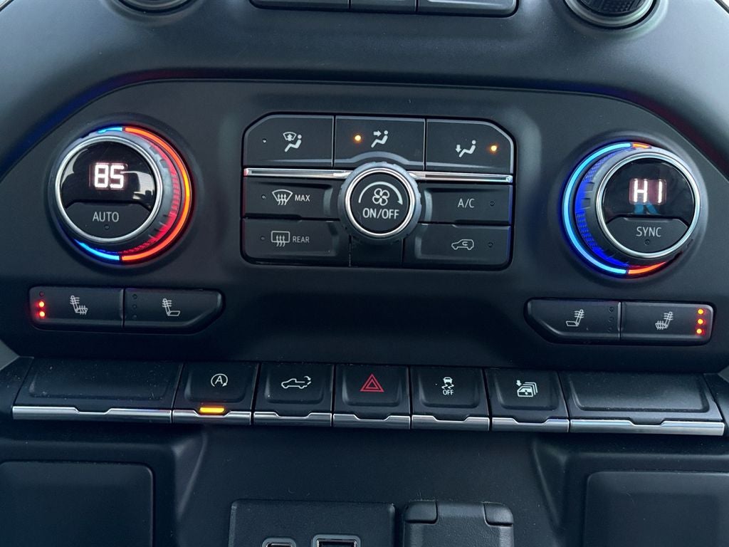 2021 Chevrolet Silverado 1500 2WD Crew Cab Short Bed LT