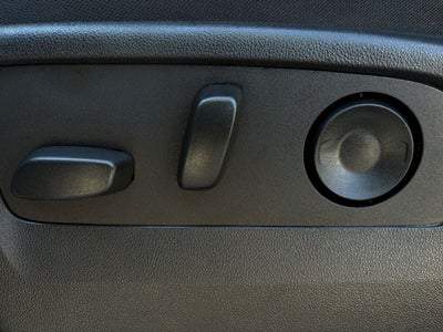 2023 Chevrolet Silverado 1500 4WD Crew Cab Standard Bed LT