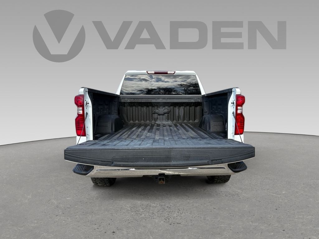 2023 Chevrolet Silverado 1500 4WD Crew Cab Standard Bed LT