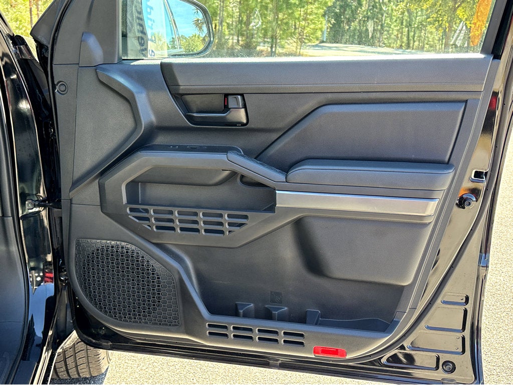 2025 Toyota Tacoma 2WD SR5