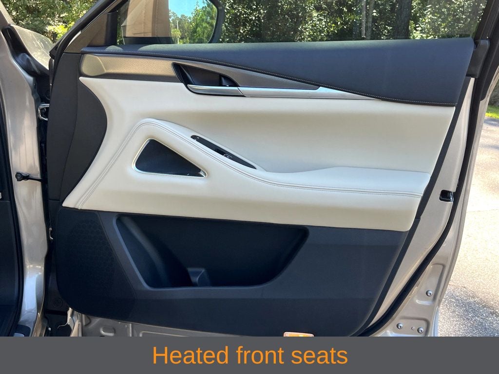 2025 INFINITI QX60 LUXE