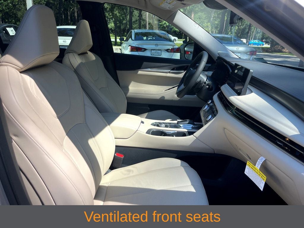 2025 INFINITI QX60 LUXE