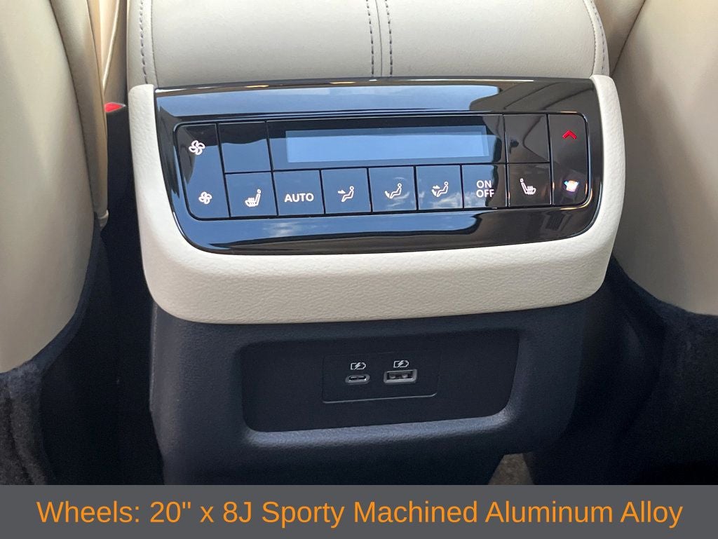 2025 INFINITI QX60 LUXE