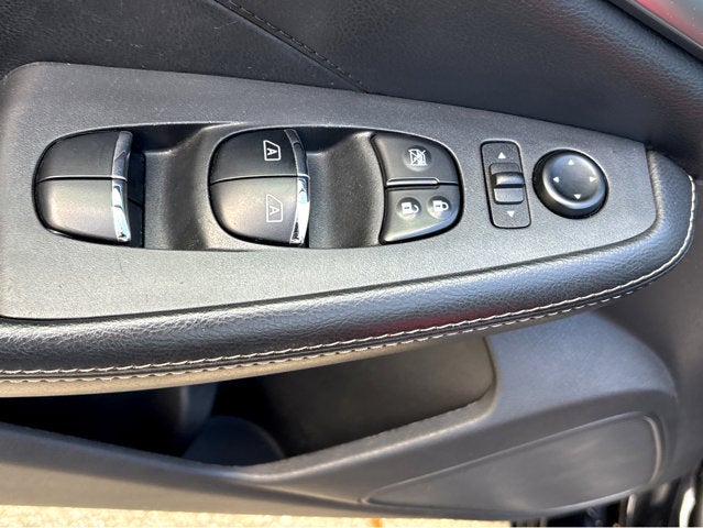 2020 Nissan Maxima SV