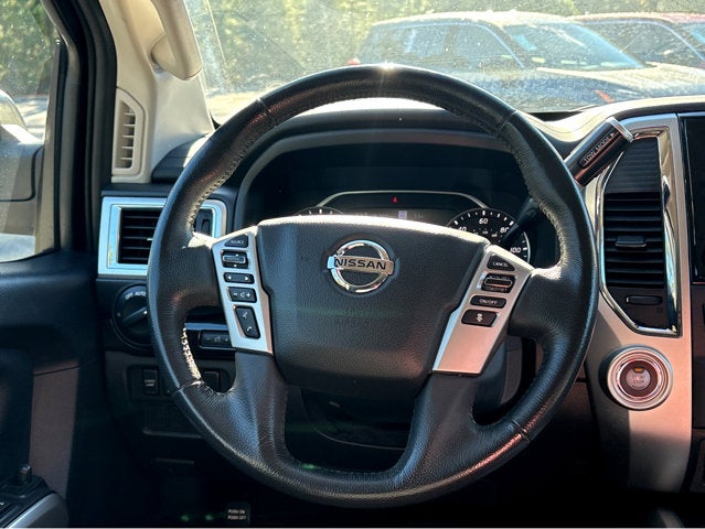 2020 Nissan Titan SV