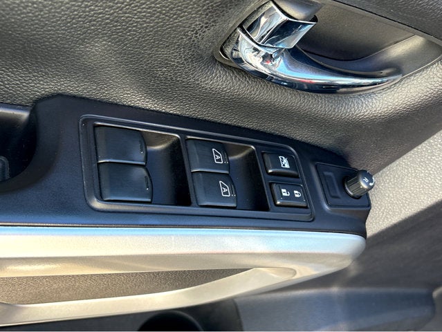 2020 Nissan Titan SV