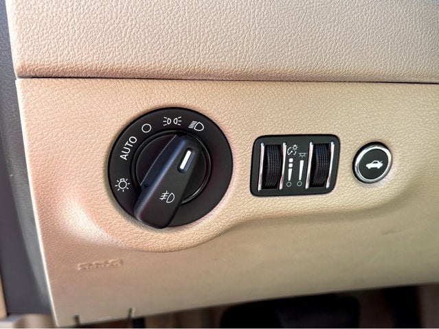 2012 Chrysler 300 Limited