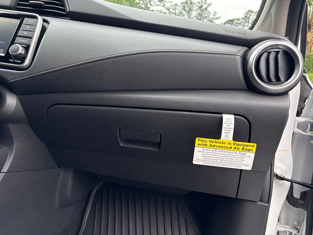 2025 Nissan Versa 1.6 S