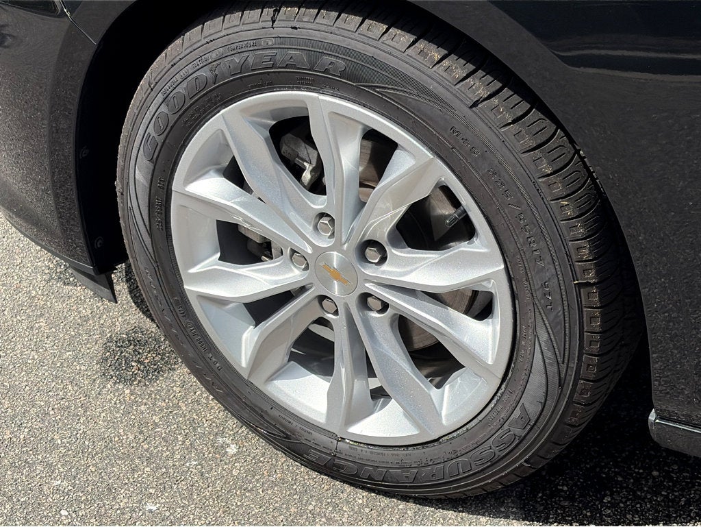 2025 Chevrolet Malibu LT