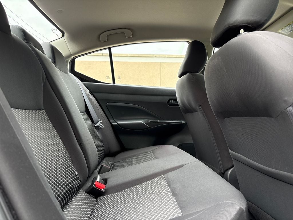 2021 Nissan Versa 1.6 S