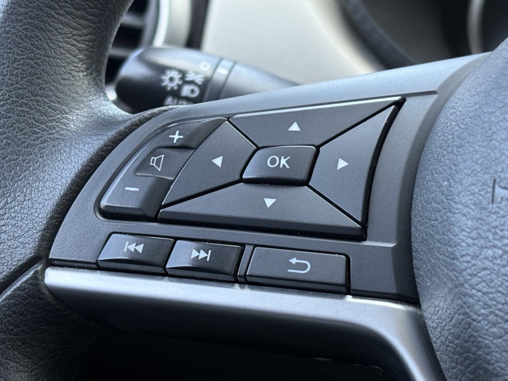 2020 Nissan Versa SV