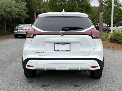 2023 Nissan Kicks S