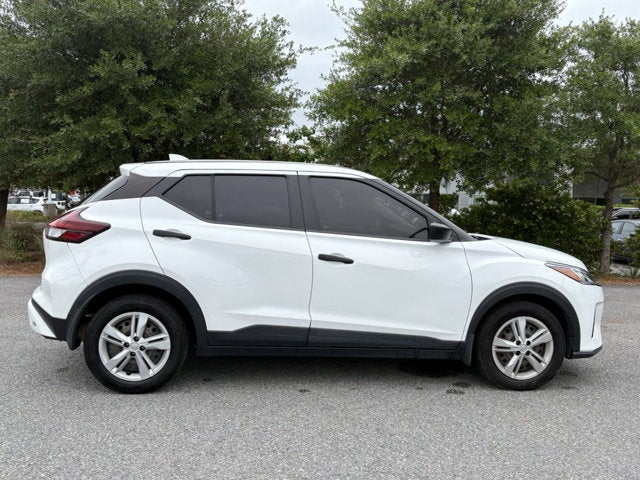 2023 Nissan Kicks S