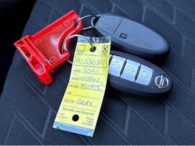 2021 Nissan Kicks SR