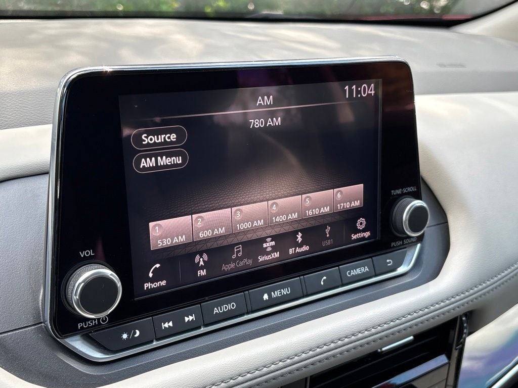 2022 Nissan Rogue SL