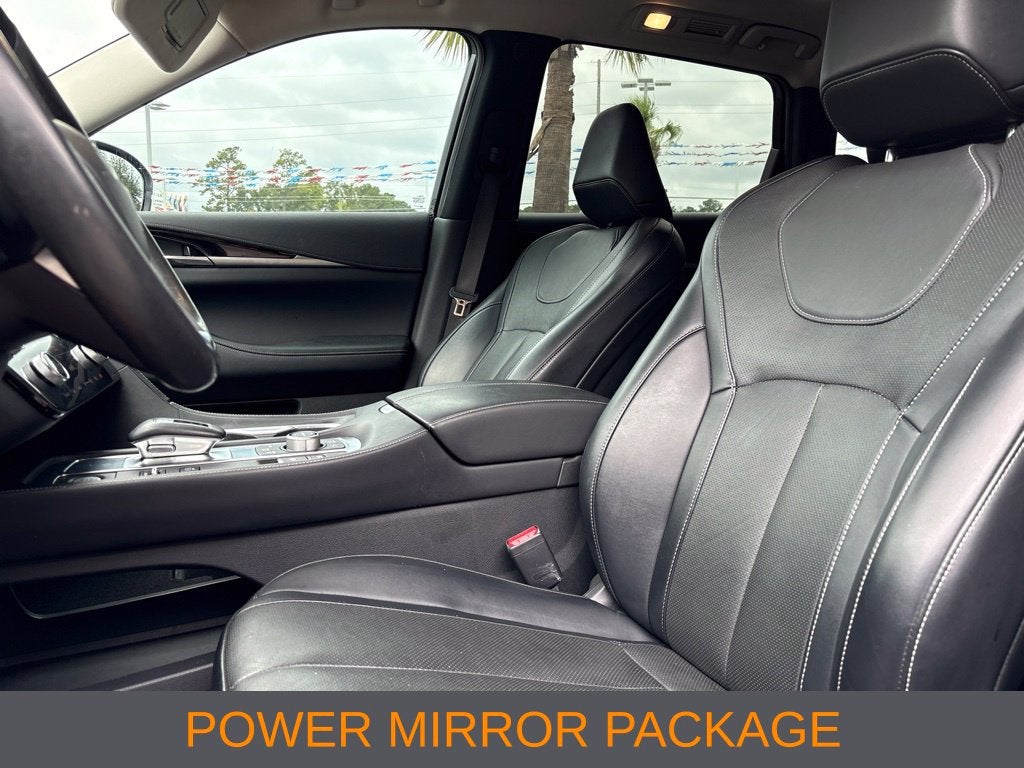 2023 INFINITI QX60 PURE
