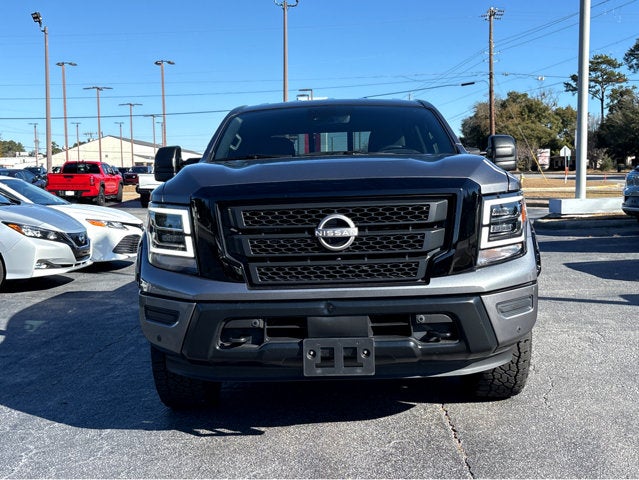 2024 Nissan Titan SV