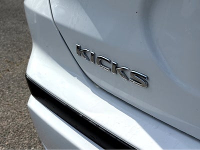 2025 Nissan Kicks Play S