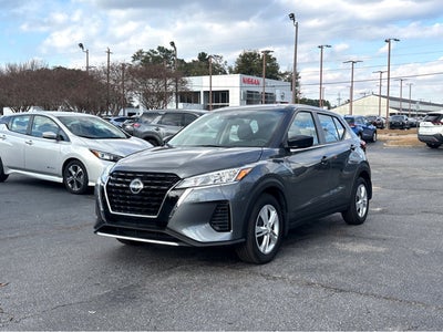2025 Nissan Kicks Play S