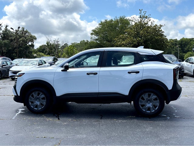 2025 Nissan Kicks S