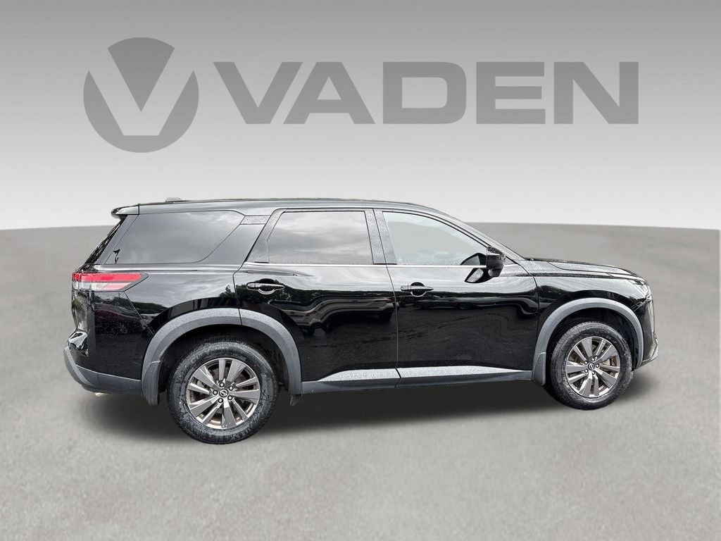 2023 Nissan Pathfinder S