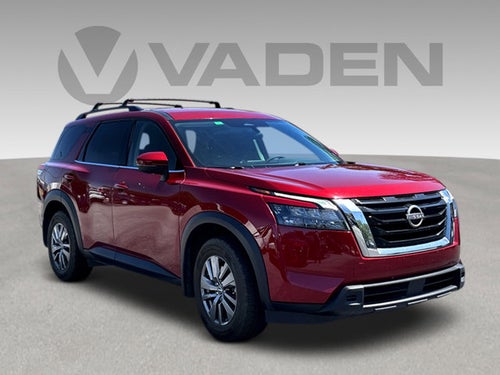 2023 Nissan Pathfinder SV