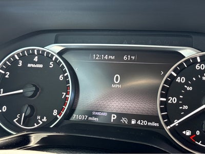 2023 Nissan Pathfinder SV