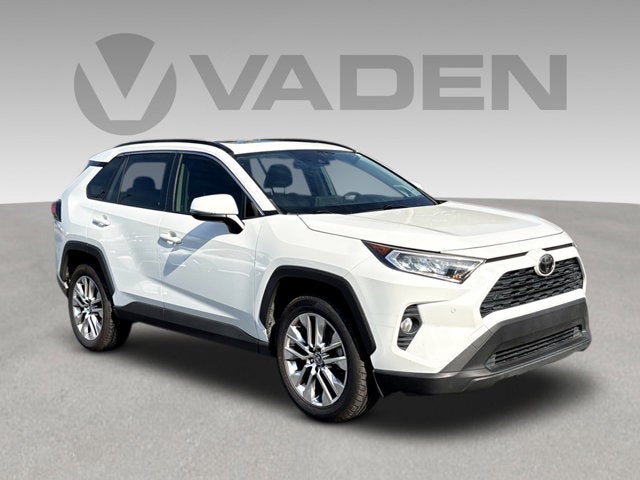 2019 Toyota RAV4 XLE Premium