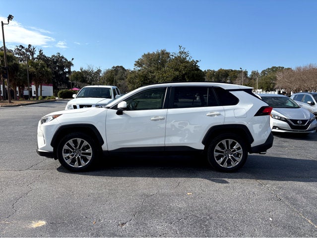 2019 Toyota RAV4 XLE Premium