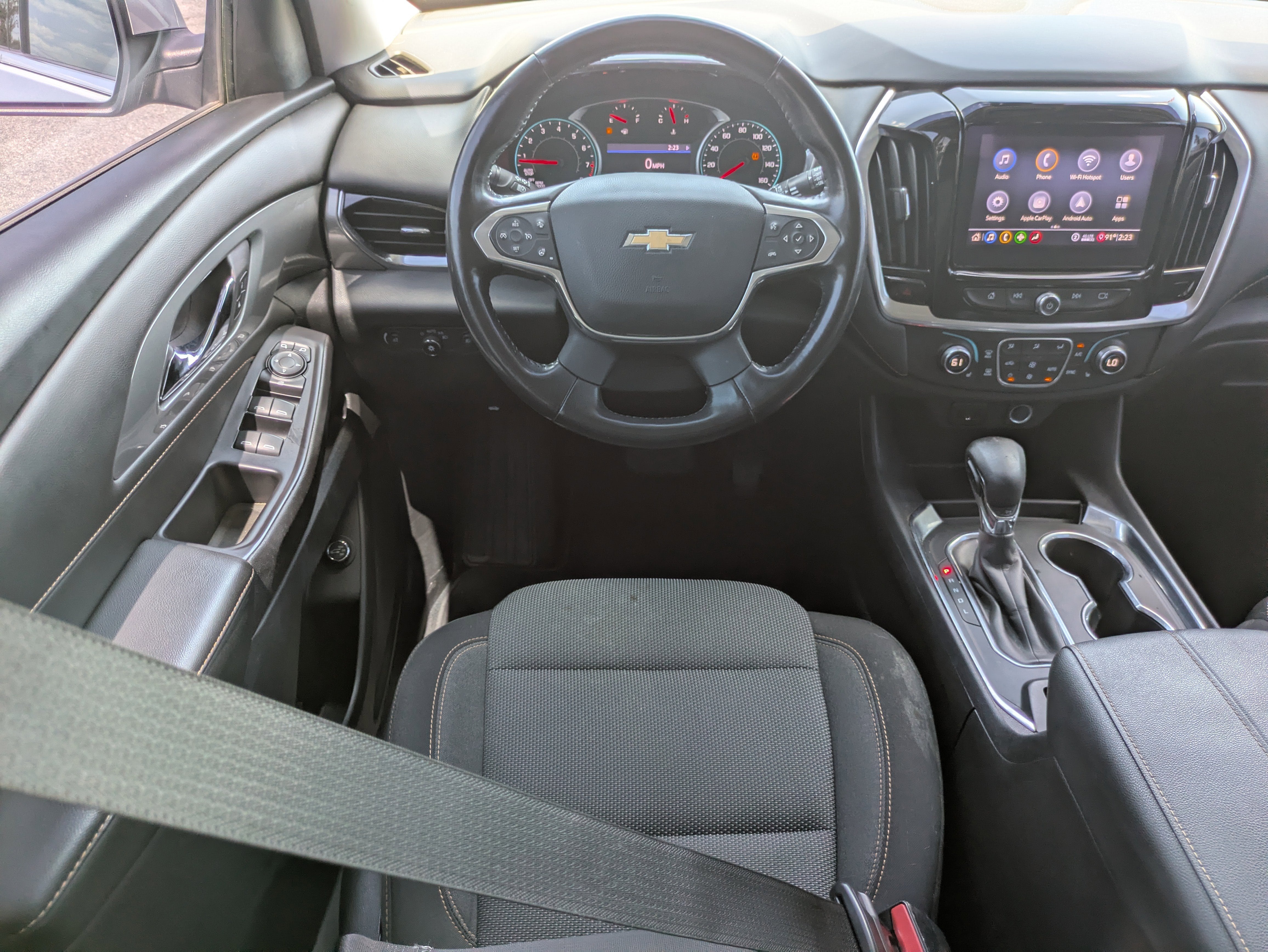 2021 Chevrolet Traverse LT Cloth