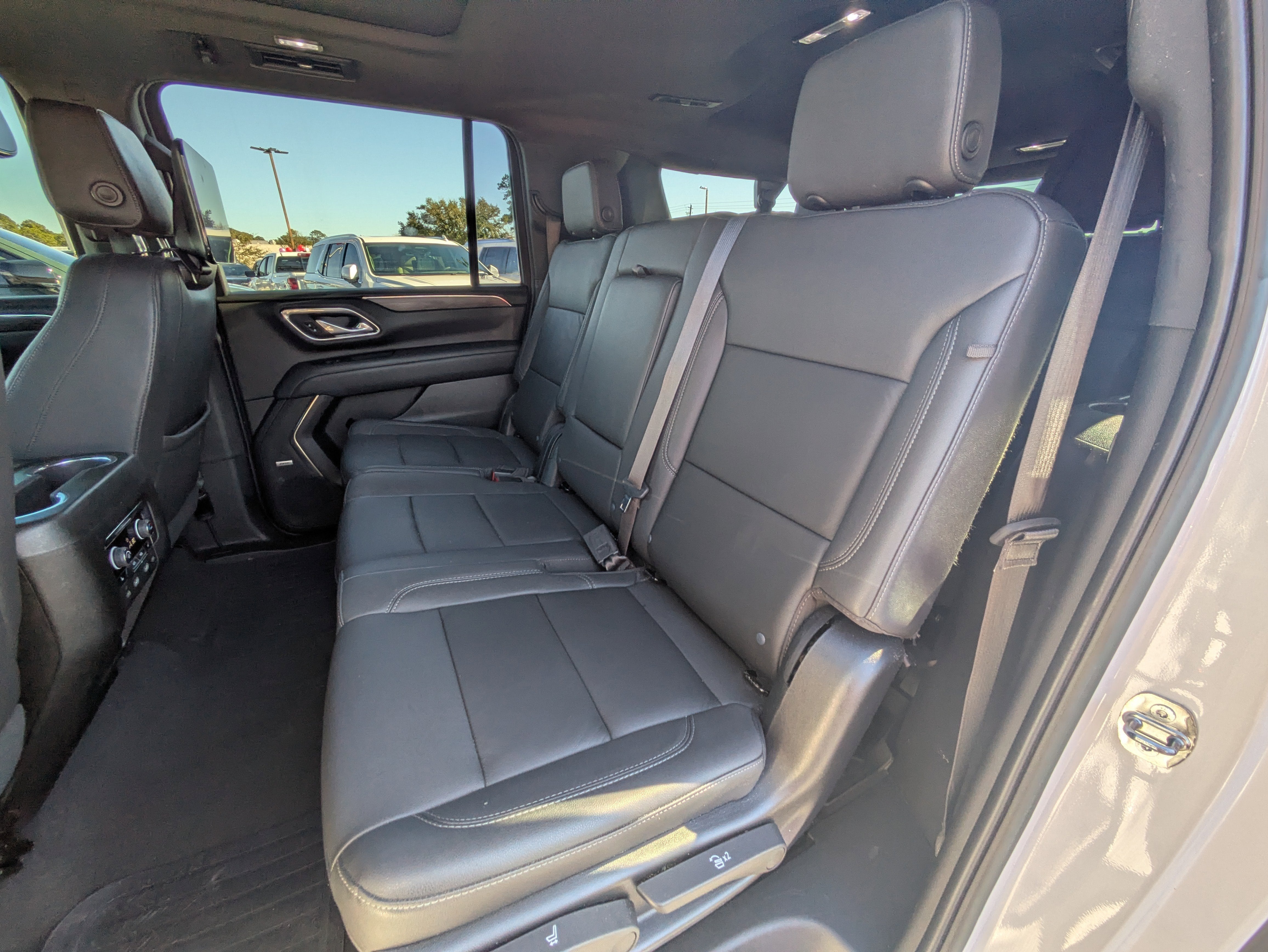 2023 Chevrolet Suburban Z71