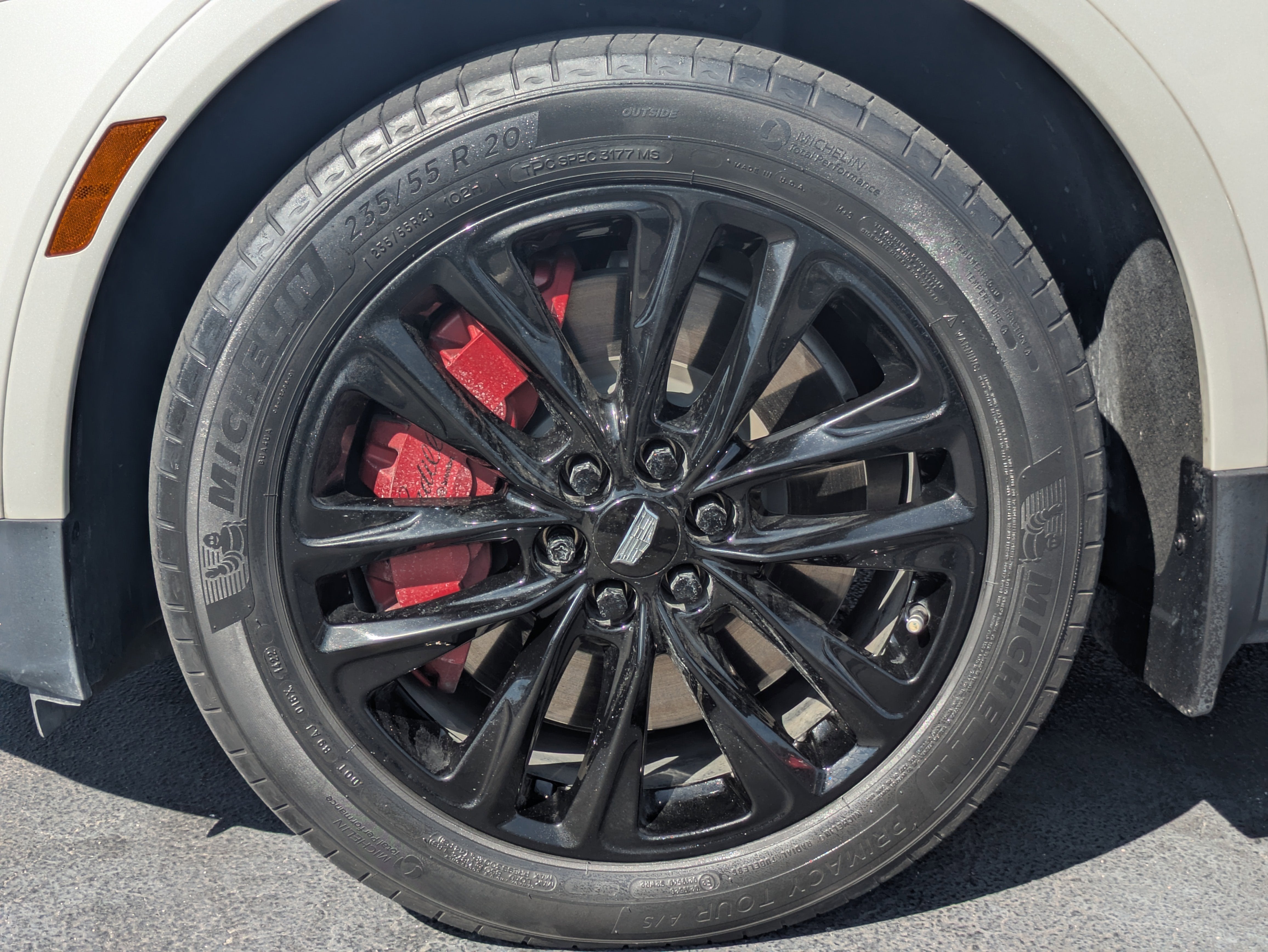 2022 Cadillac XT5 AWD Sport