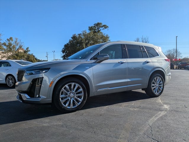 2025 Cadillac XT6 FWD Premium Luxury