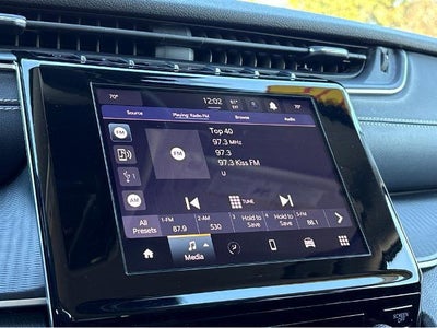 2023 Jeep Grand Cherokee Laredo 4x4