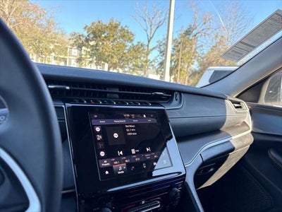 2023 Jeep Grand Cherokee L Laredo 4x2