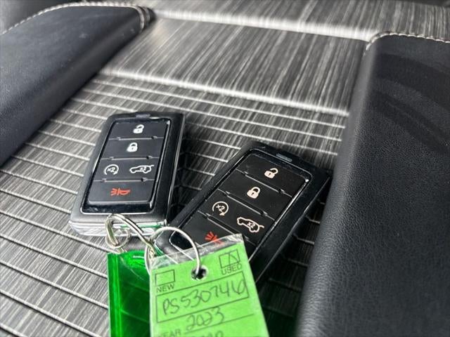 2023 Jeep Wagoneer Series II 4x2