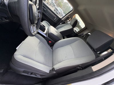 2023 RAM 1500 Classic SLT Crew Cab 4x4 5'7' Box