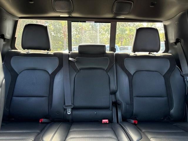 2022 RAM 1500 Laramie Crew Cab 4x2 5'7' Box