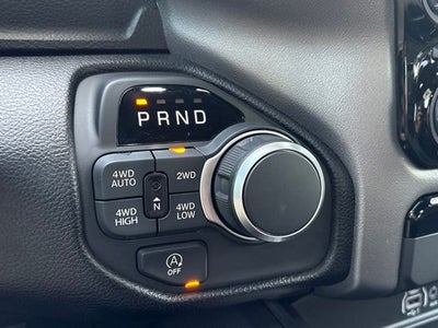 2026 RAM 1500 Big Horn Crew Cab 4x4 5'7' Box