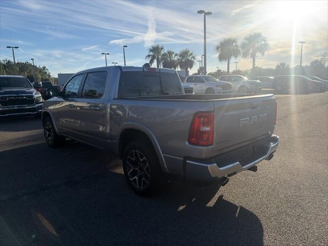 2025 RAM 1500 Laramie Crew Cab 4x4 5'7' Box