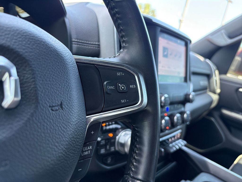 2022 RAM 1500 Laramie Crew Cab 4x4 5'7' Box