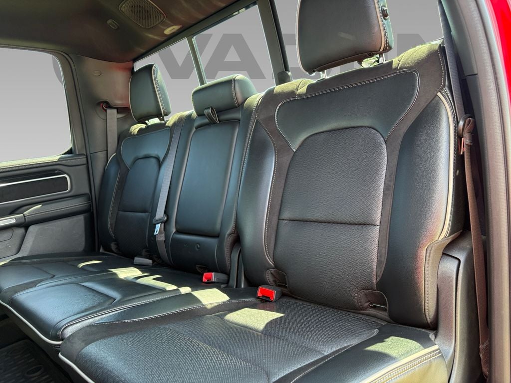 2022 RAM 1500 Laramie Crew Cab 4x4 5'7' Box