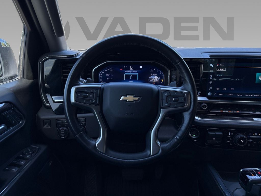 2023 Chevrolet Silverado 1500 4WD Crew Cab Short Bed LTZ