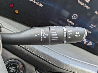 2024 Cadillac XT4 AWD Premium Luxury