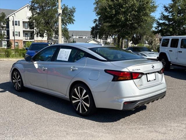 2022 Nissan Altima SR FWD