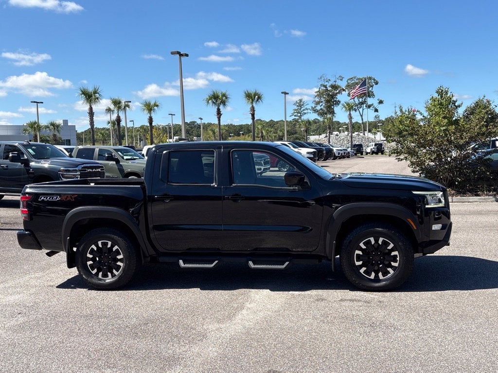 2023 Nissan Frontier Crew Cab PRO-4X 4x4